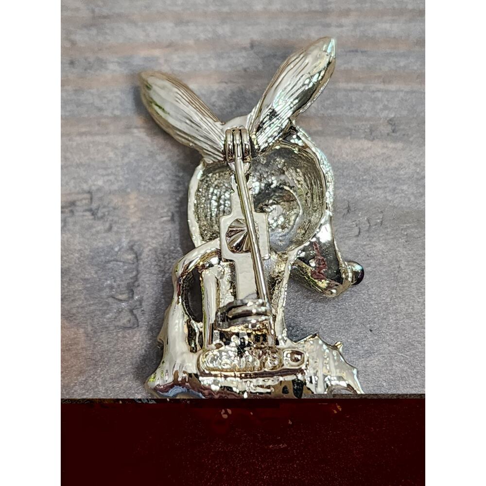 Gerry’s Vintage Gold and Green Reindeer Brooch - Picture 3 of 3